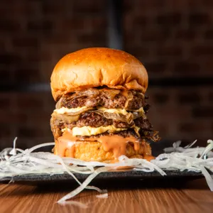 Triple Okla Burger
